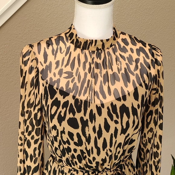 Banana Republic dress - Picture 3 of 8